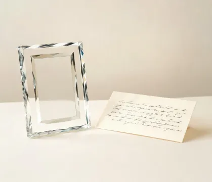 Crystal photo frame